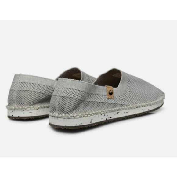 SAOLA Women's Sequoia II Slip-On Shoes Light Grey NWB Size 9.5 - Picture 3 of 12